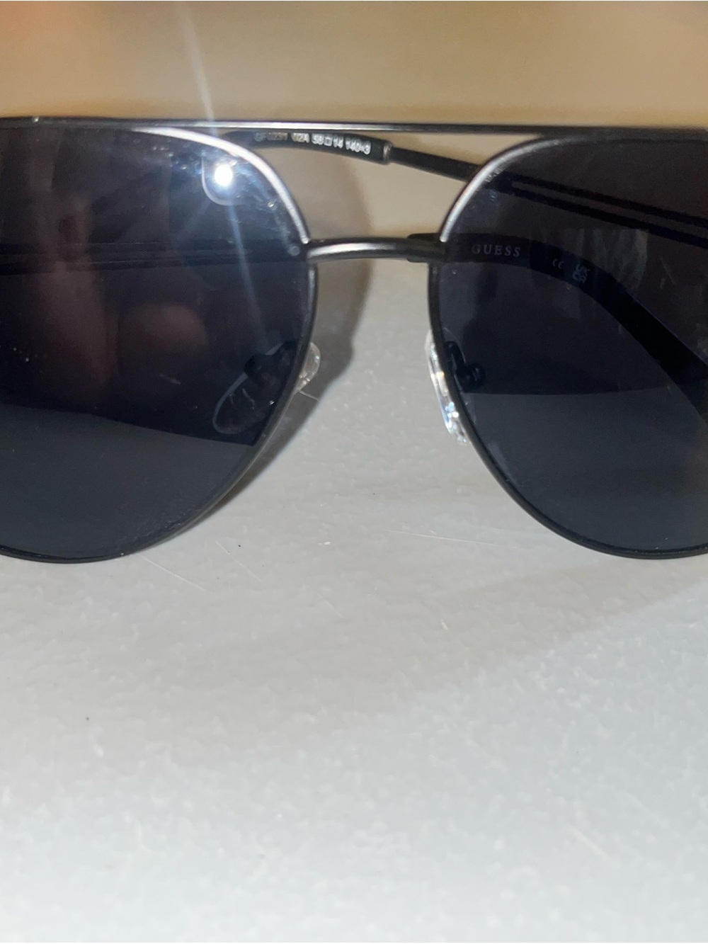 GUESS Black Metal Round Aviator Sunglasses